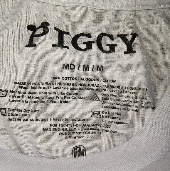 NWT Authentic Piggy Tee with Ombre Grey Base in Size Youth Medium - Picture 3 of 7